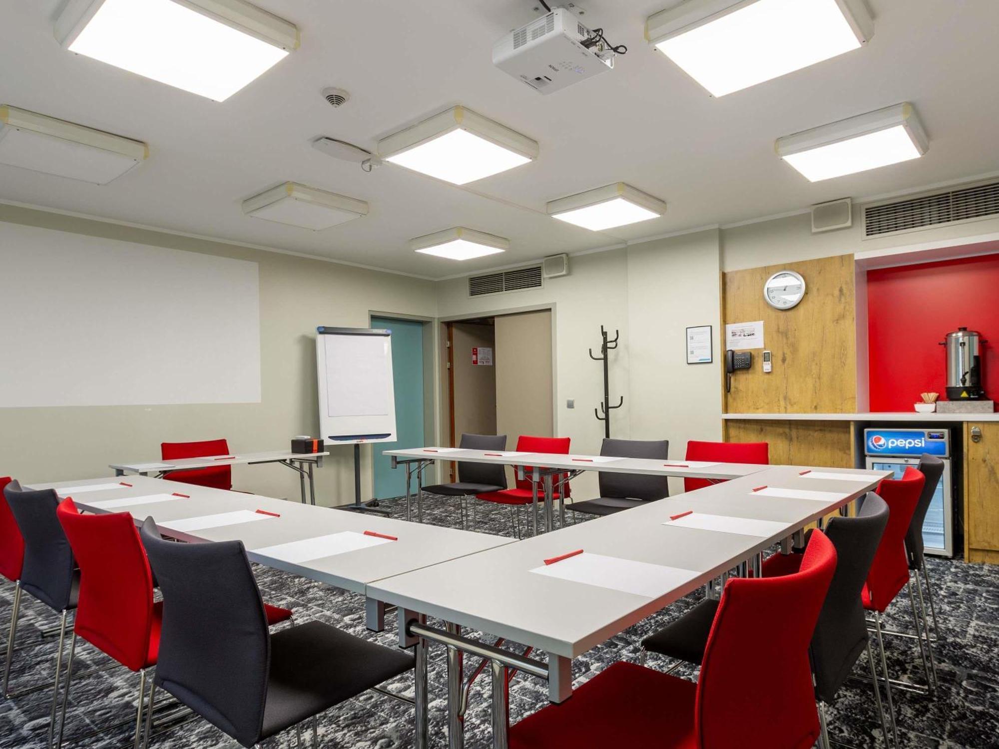 Ibis Centrum Hotell