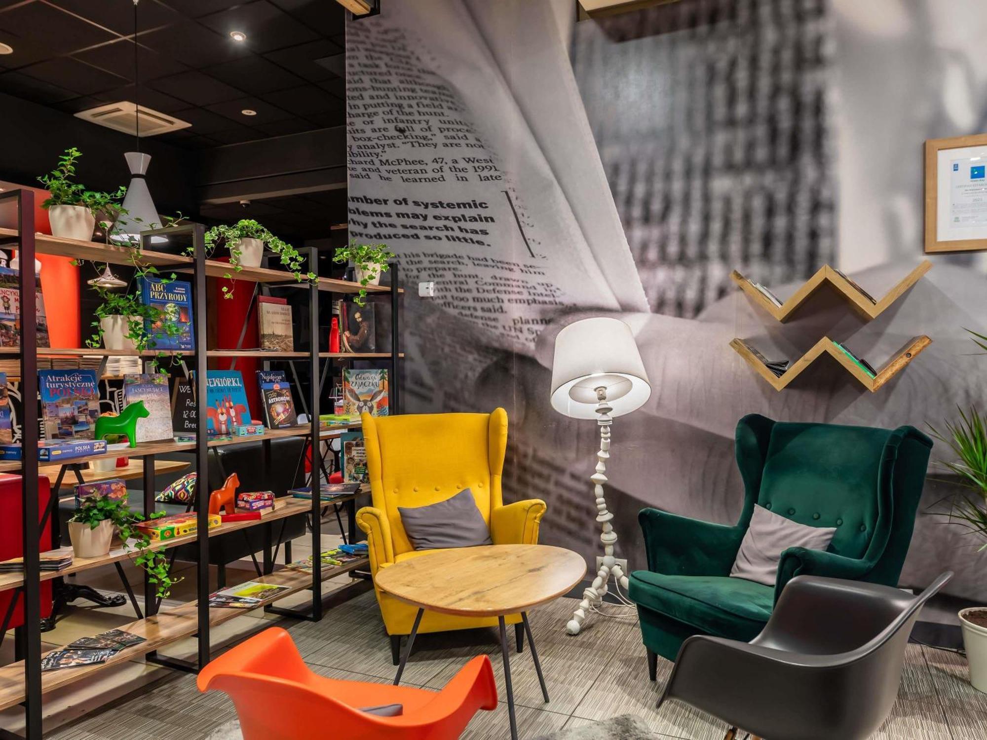 Ibis Centrum 2*